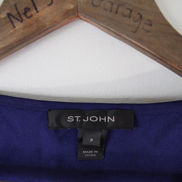 St. John Silk Purple Ruffled Sleeveless Undershirt Petite - Picture 2 of 7